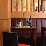 酒店 惠布纳公园酒店 罗斯托克