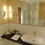 Park-hotel Huebner Hotel