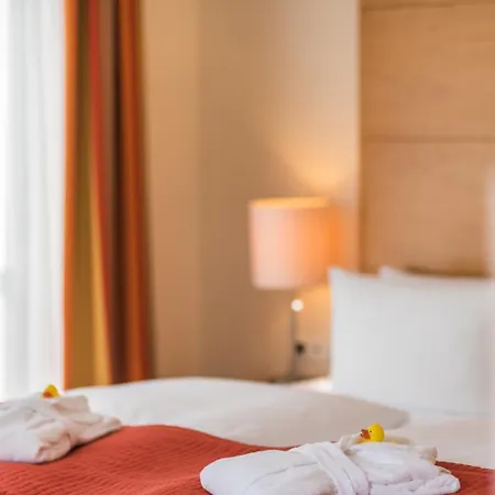 Park-hotel Hübner Hotel 4*